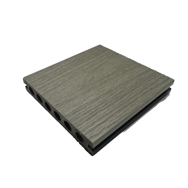 Six-cell hollow core of SixCore 4.8m composite decking board