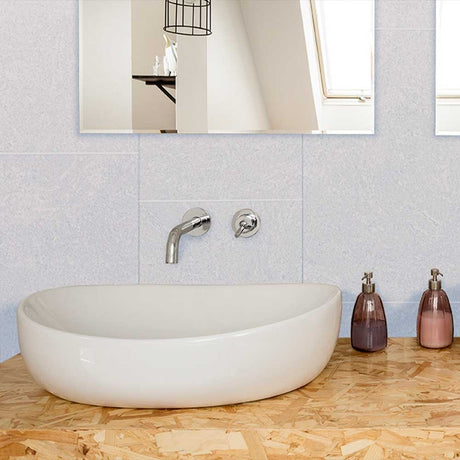 Elegance dolomite fitted in a bathroom 