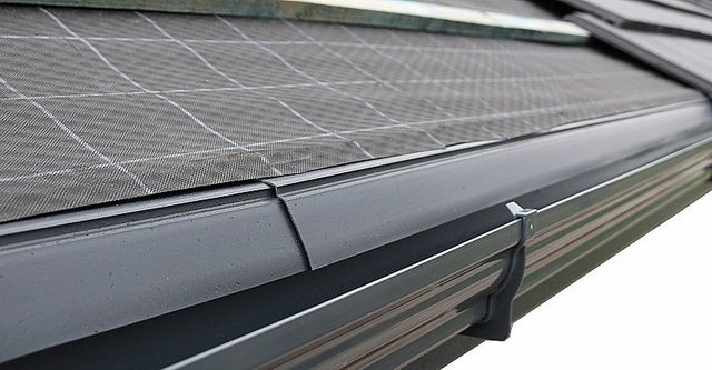 Twinplas wood replacement headvy duty guttering systems