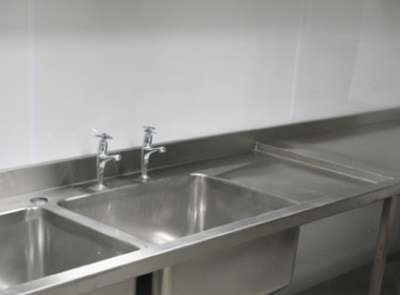 8' x 4' Gloss White PVC Hygienic Wall Sheet 3mm